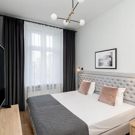 Aparthotel Wawel - Old Town 4*