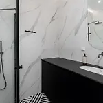 Aparthotel Wawel - Old Town Cracovia