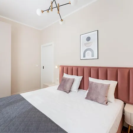 Wawel - Old Town Appart hôtel 4*