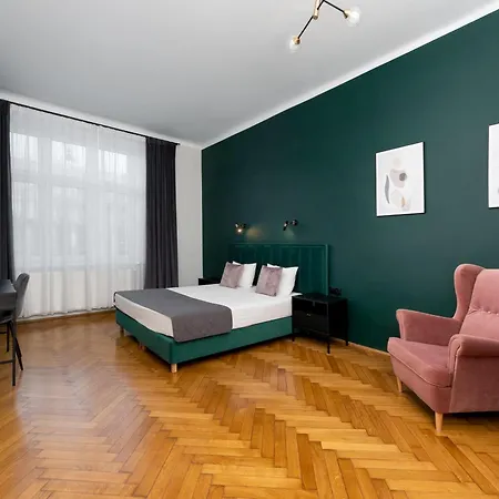 Wawel - Old Town 4*