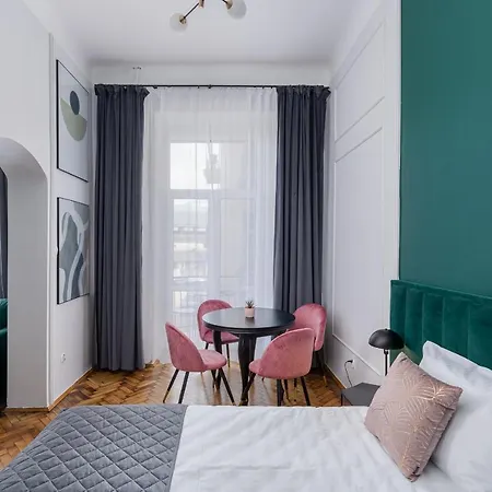 Wawel - Old Town 4* Krakau