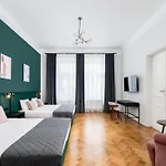 Wawel - Old Town 4*