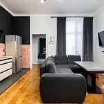 Wawel - Old Town Appart hôtel 4*