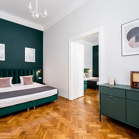 Wawel - Old Town 3* קרקוב