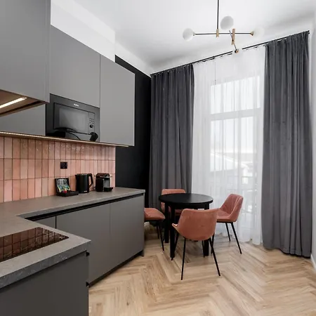 Apartmanhotel Wawel - Old Town 4*